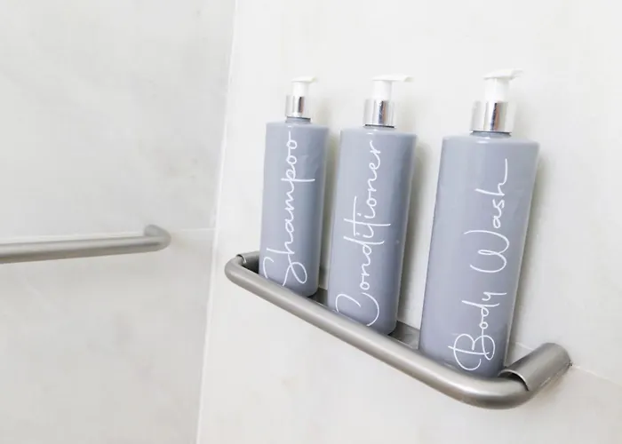 Boutique In The Heart Of ! Lemonn B شقة *