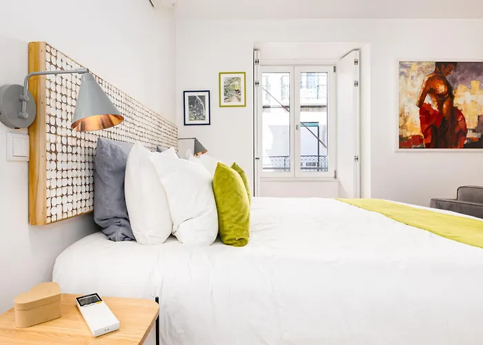 Boutique In The Heart Of ! Lemonn B *