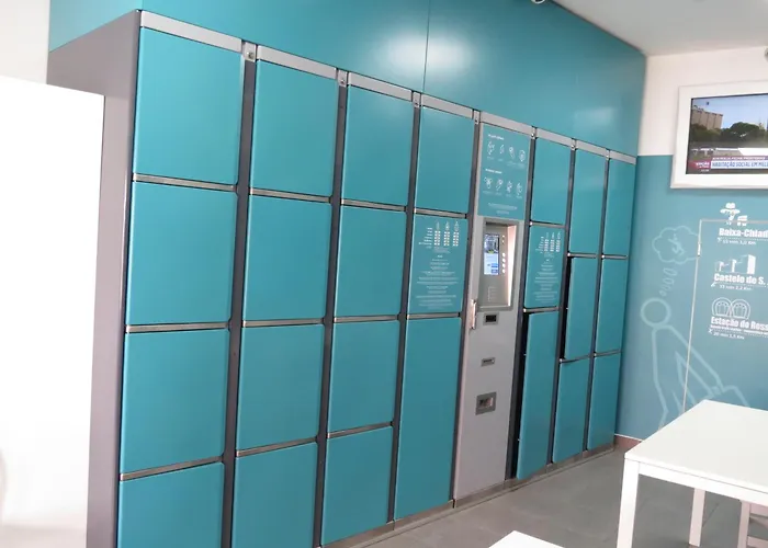 Boutique In The Heart Of ! Lemonn B * Lisboa