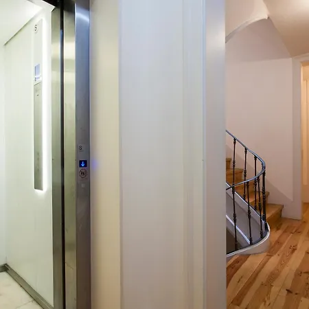 Boutique In The Heart Of ! Lemonn B Apartament