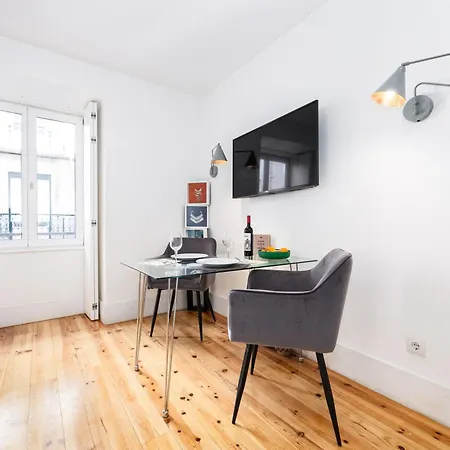 Boutique In The Heart Of ! Lemonn B Apartament *